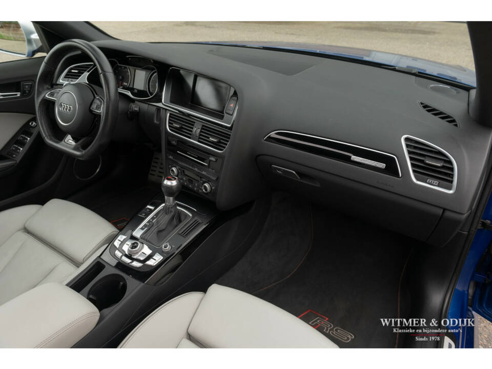 Image 10/32 of Audi RS4 Avant (2014)