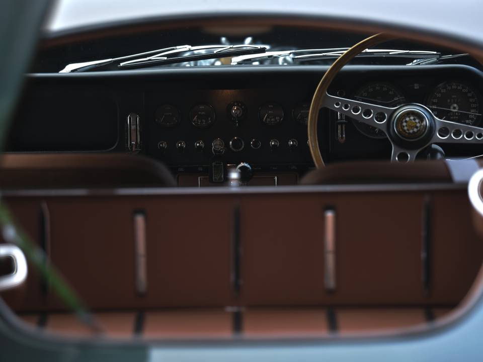 Bild 18/50 von Jaguar E-Type 4.2 (1965)