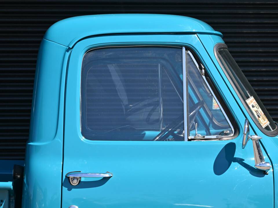 Image 41/50 de Ford F-100 (1954)