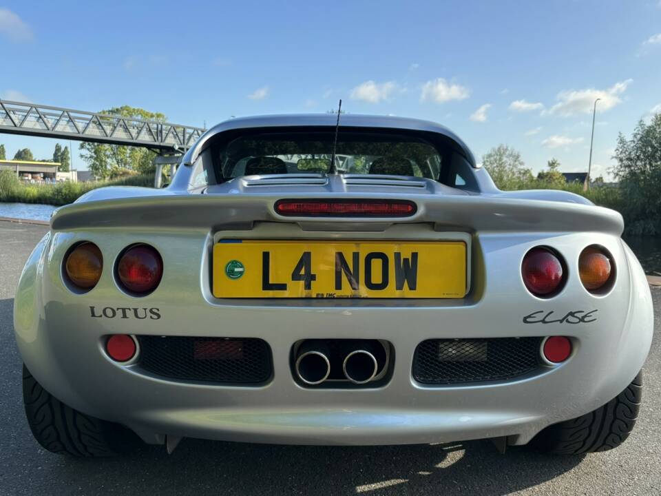 Image 7/83 of Lotus Elise Sport 135 (1999)
