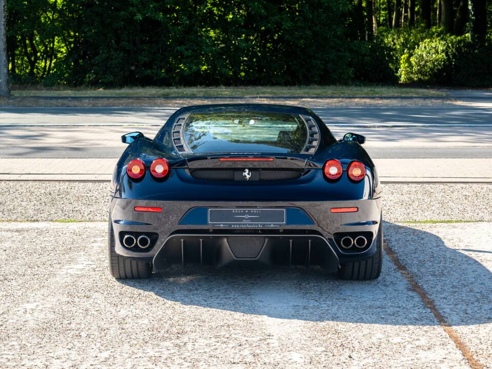 Bild 14/36 von Ferrari F 430 (2005)