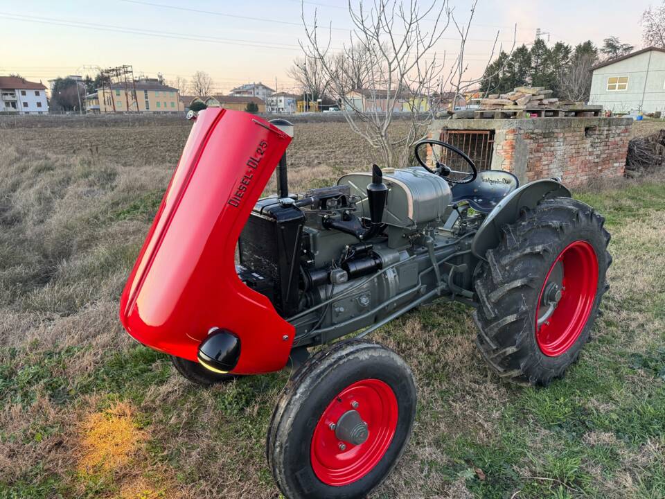 Bild 5/45 von Lamborghini DL 25 (1955)