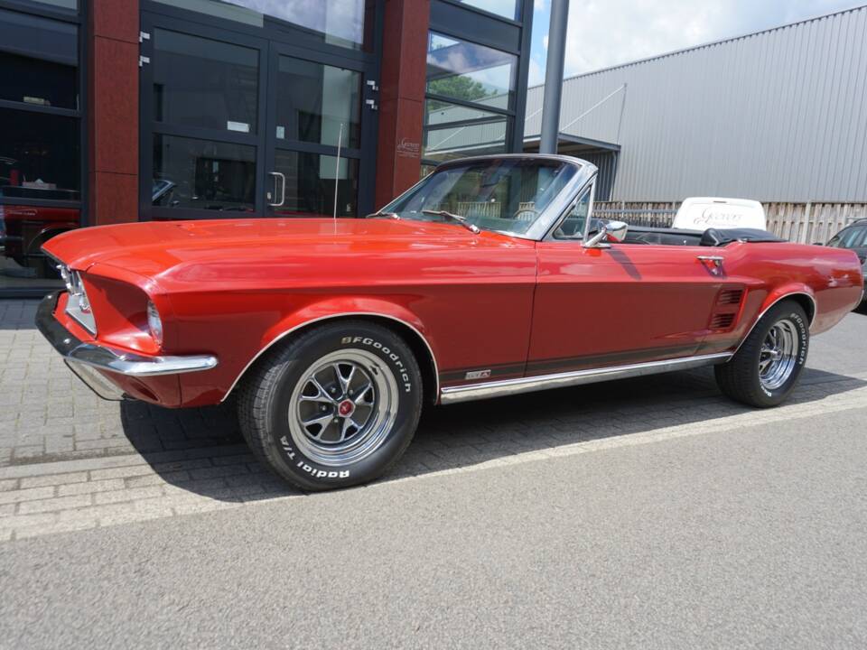 Image 3/39 of Ford Mustang 390 GTA (1967)