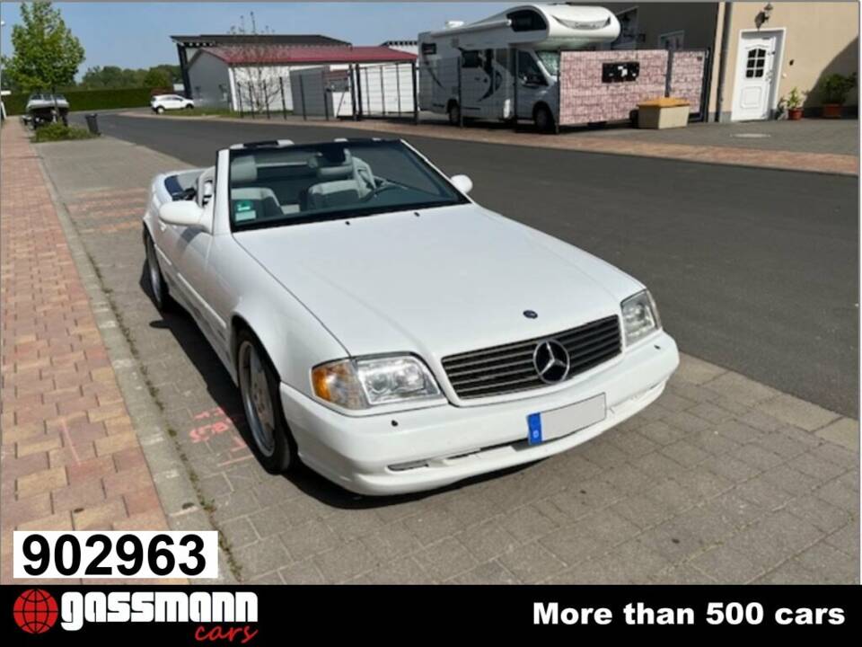 Immagine 1/11 di Mercedes-Benz SL 500 (2000)