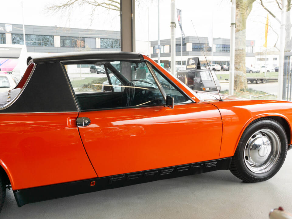 Image 49/82 of Porsche 914&#x2F;4 1.7 (1972)