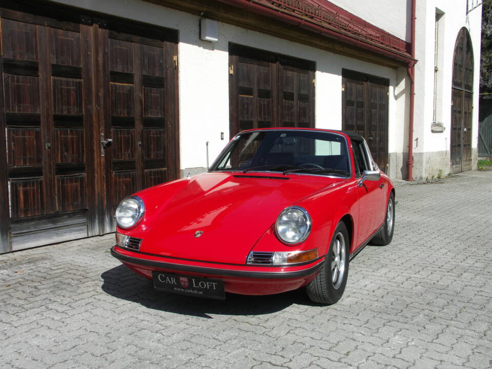 Image 38/38 of Porsche 911 2.2 E (1971)