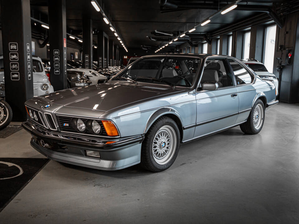 Immagine 1/26 di BMW M 635 CSi (1985)