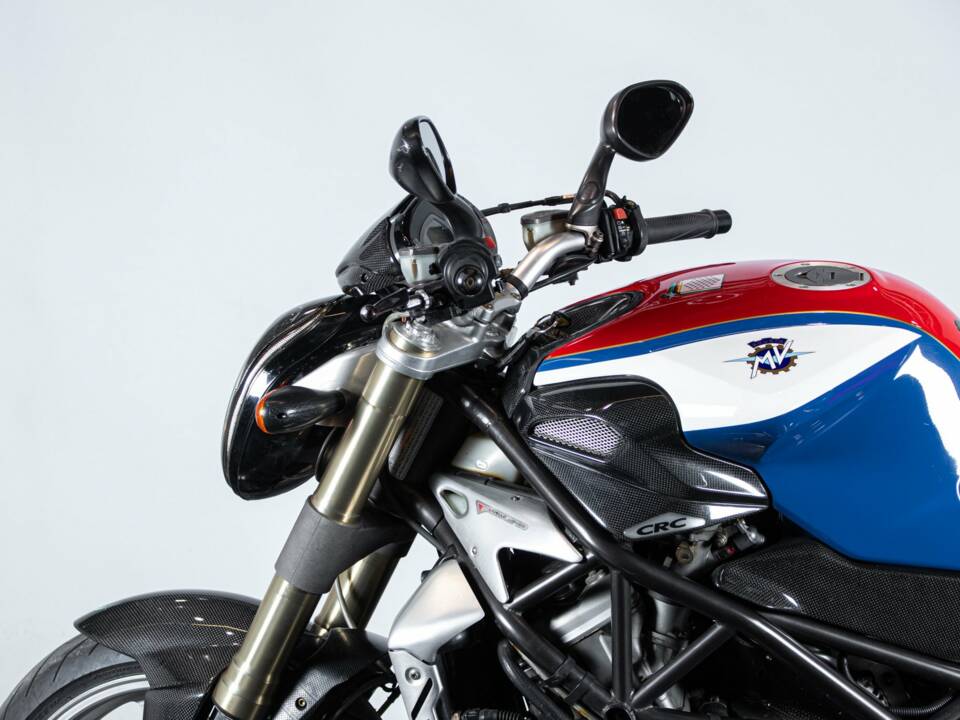 Bild 19/50 von MV Agusta DUMMY (2004)