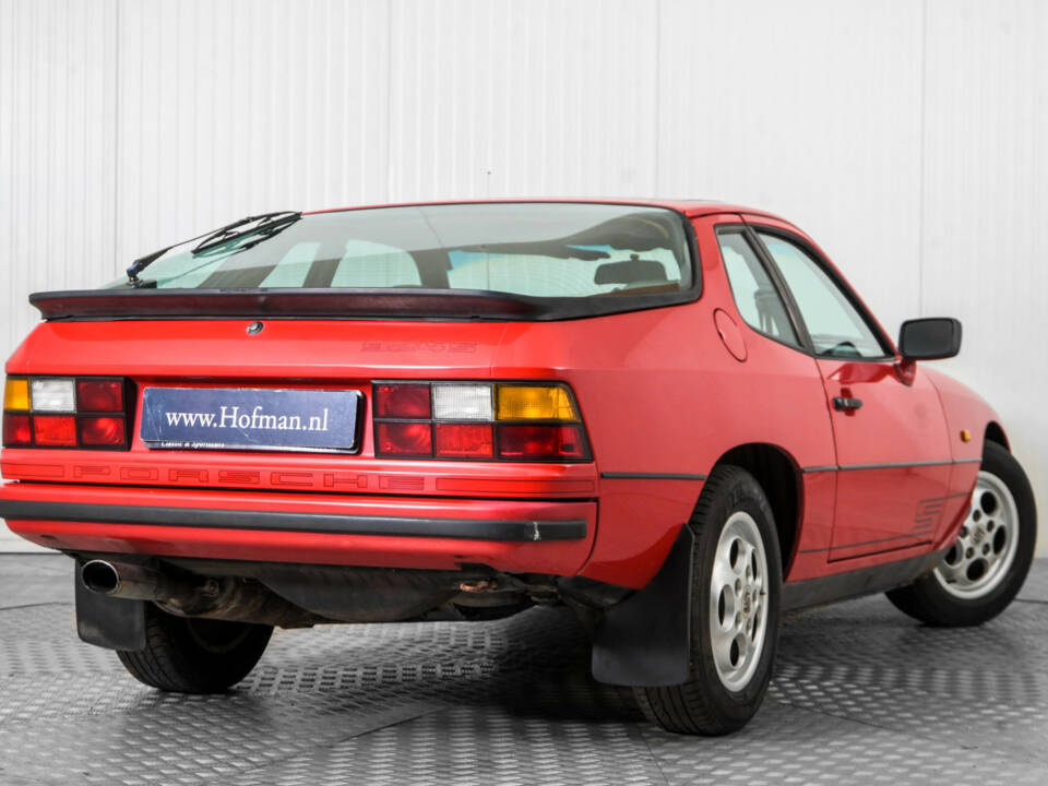 Immagine 41/50 di Porsche 924 S (1987)