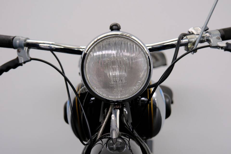 Image 30/85 de NSU Fox 101 OSB Viertakt (1953)