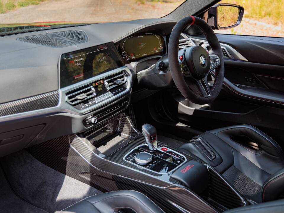 Image 36/41 of BMW M4 CSL (2022)