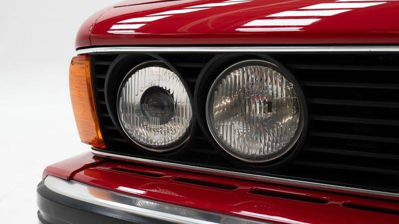 Afbeelding 15/15 van BMW M6 (1988)