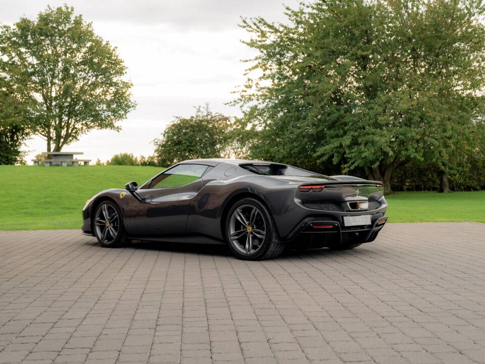 Imagen 34/79 de Ferrari 296 GTB (2022)