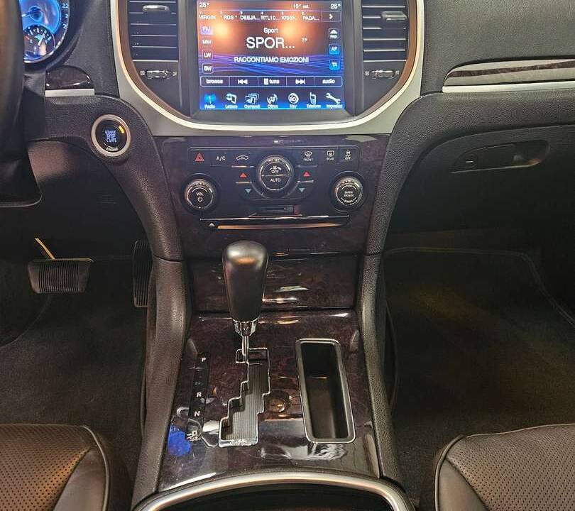 Afbeelding 14/16 van Lancia Thema II Platinum 3.0 V6 (2013)