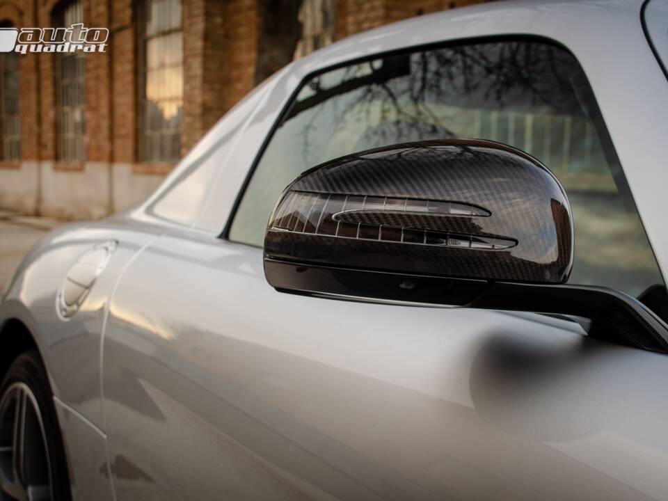 Afbeelding 10/18 van Mercedes-Benz SLS AMG (2011)