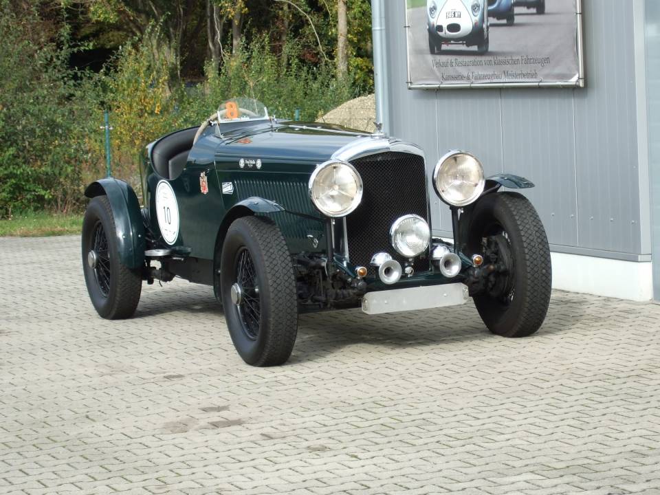 Image 2/35 of Bentley 3 1&#x2F;2 Liter (1935)