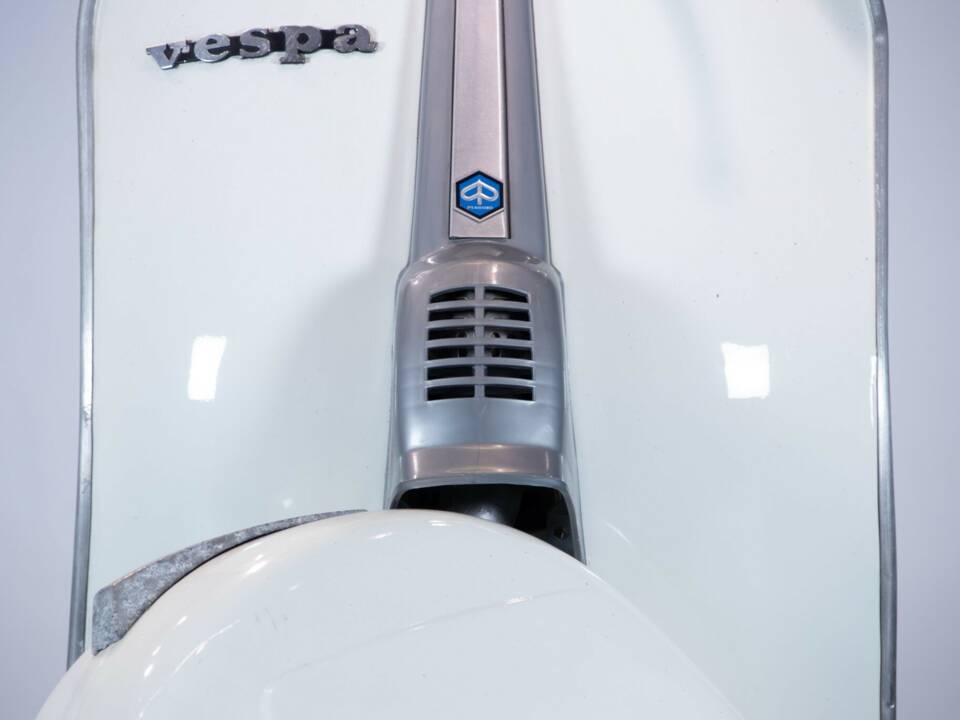 Immagine 36/50 di Piaggio Vespa 50 Special (1972)