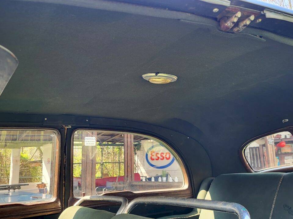 Image 61/75 of FIAT 1500 (1937)