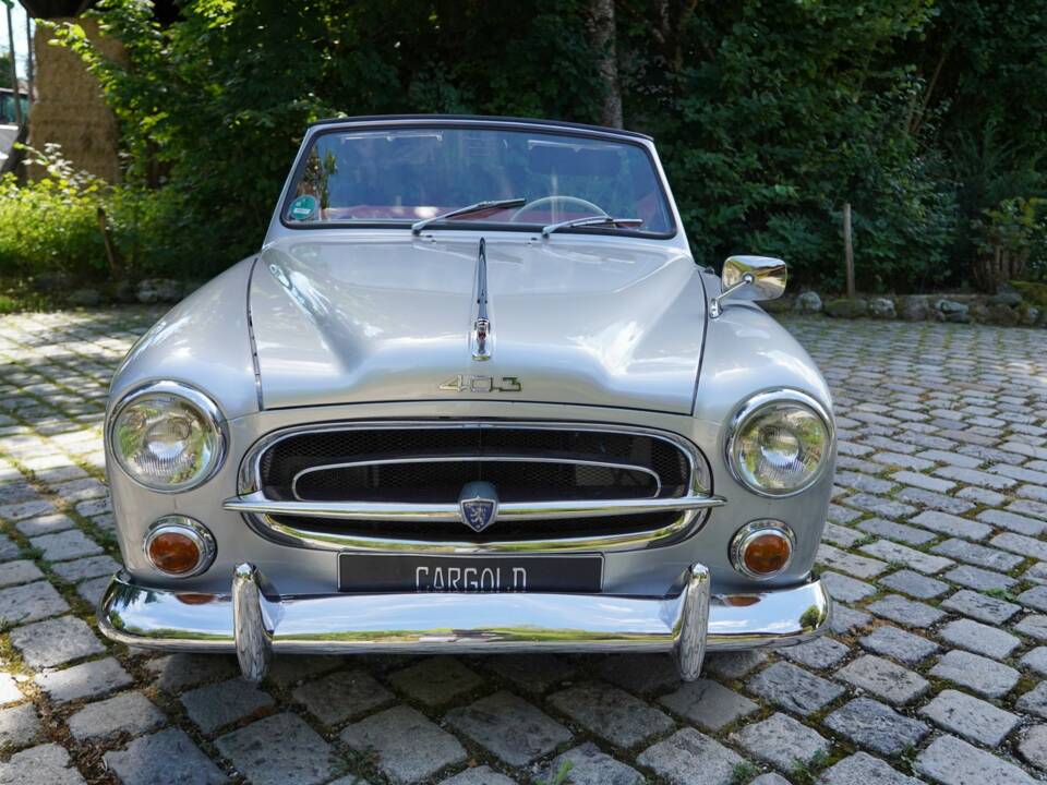 Bild 16/17 von Peugeot 403 Cabriolet (1957)
