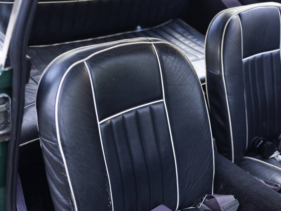 Bild 10/50 von MG MGB GT (1967)