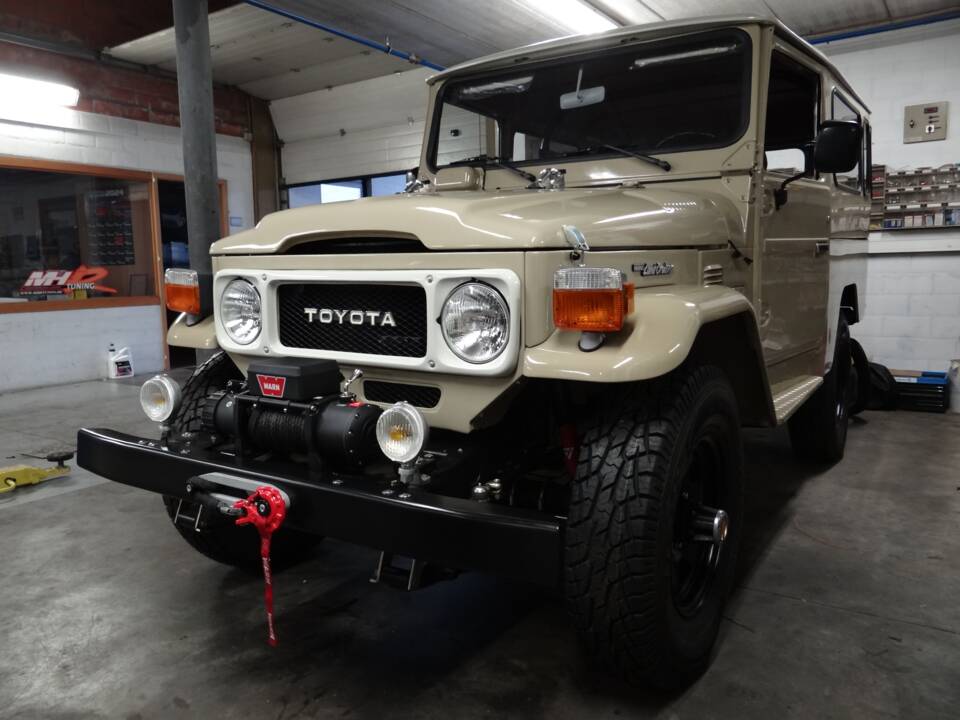 Afbeelding 2/31 van Toyota Land Cruiser BJ 43 (1979)