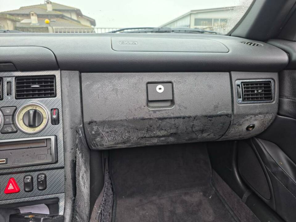 Bild 11/23 von Mercedes-Benz SLK 200 Kompressor (1998)