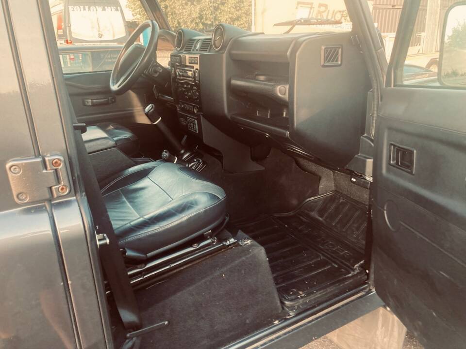 Imagen 8/14 de Land Rover Defender 110 (2015)