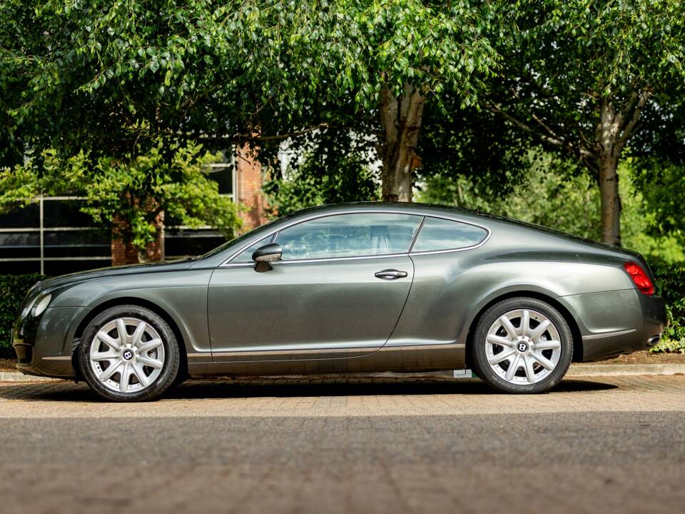 Image 2/50 de Bentley Continental GT (2004)