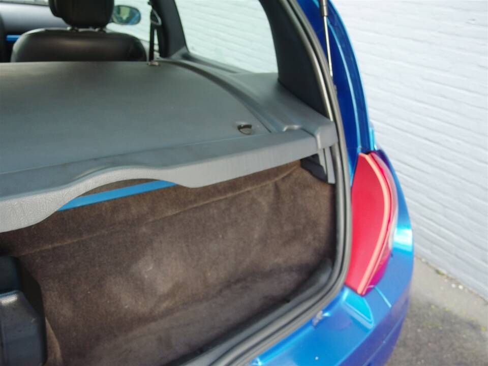 Imagen 68/100 de Renault Clio II V6 (2004)