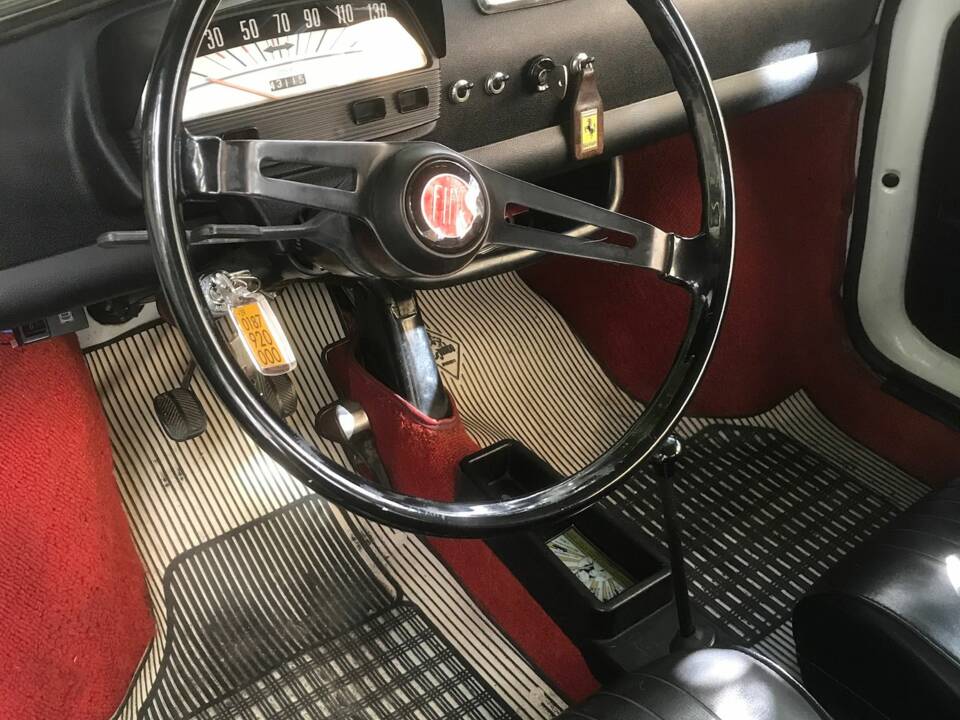 Immagine 10/15 di FIAT 500 L (1971)