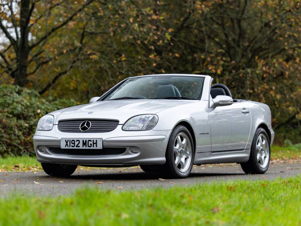 Image 12/47 of Mercedes-Benz SLK 230 Kompressor (2000)