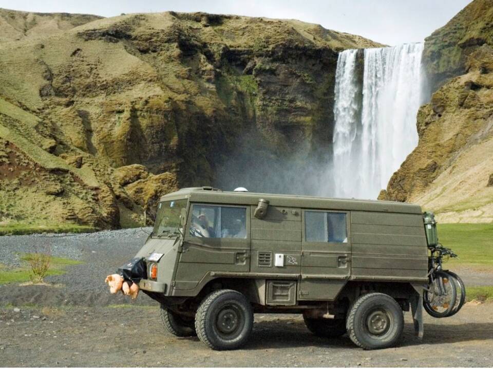 Image 24/68 of Steyr-Puch Pinzgauer 710 K (1973)