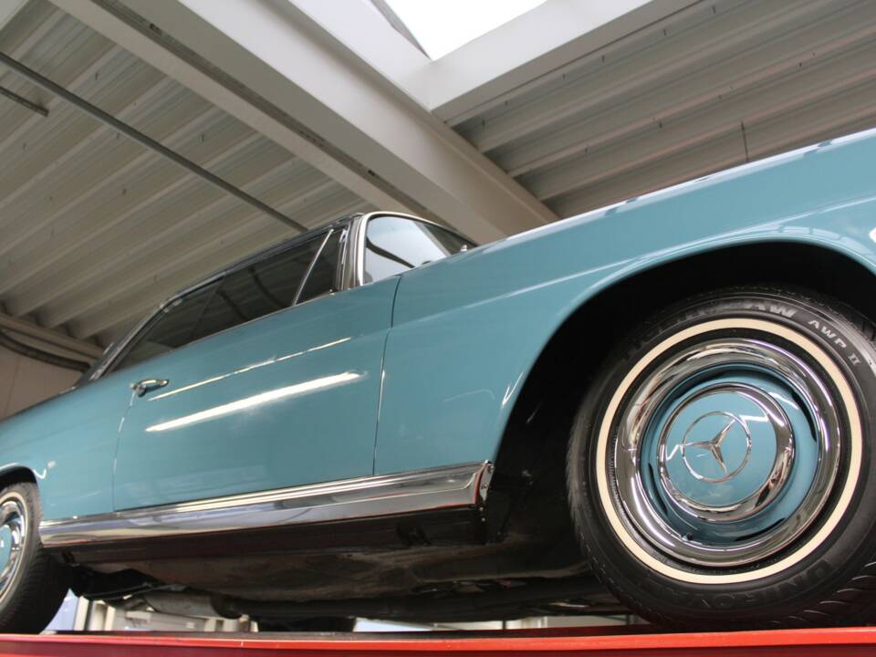 Bild 8/50 von Mercedes-Benz 250 SE (1967)