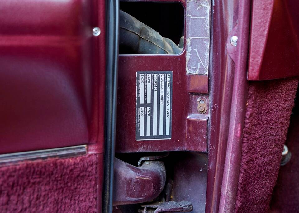 Bild 123/200 von Cadillac Coupe DeVille (1968)
