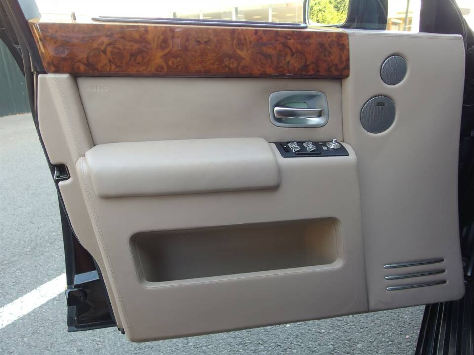 Bild 47/93 von Rolls-Royce Phantom VII (2004)