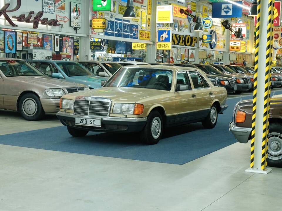 Bild 7/50 von Mercedes-Benz 280 SE (1980)