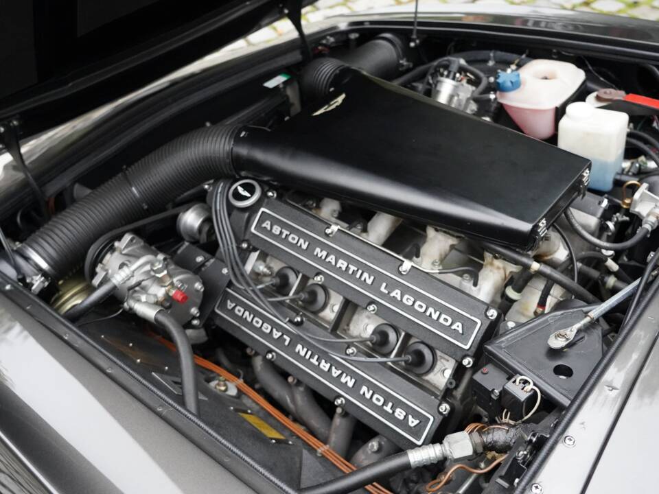 Bild 10/16 von Aston Martin V8 Vantage Volante (1980)