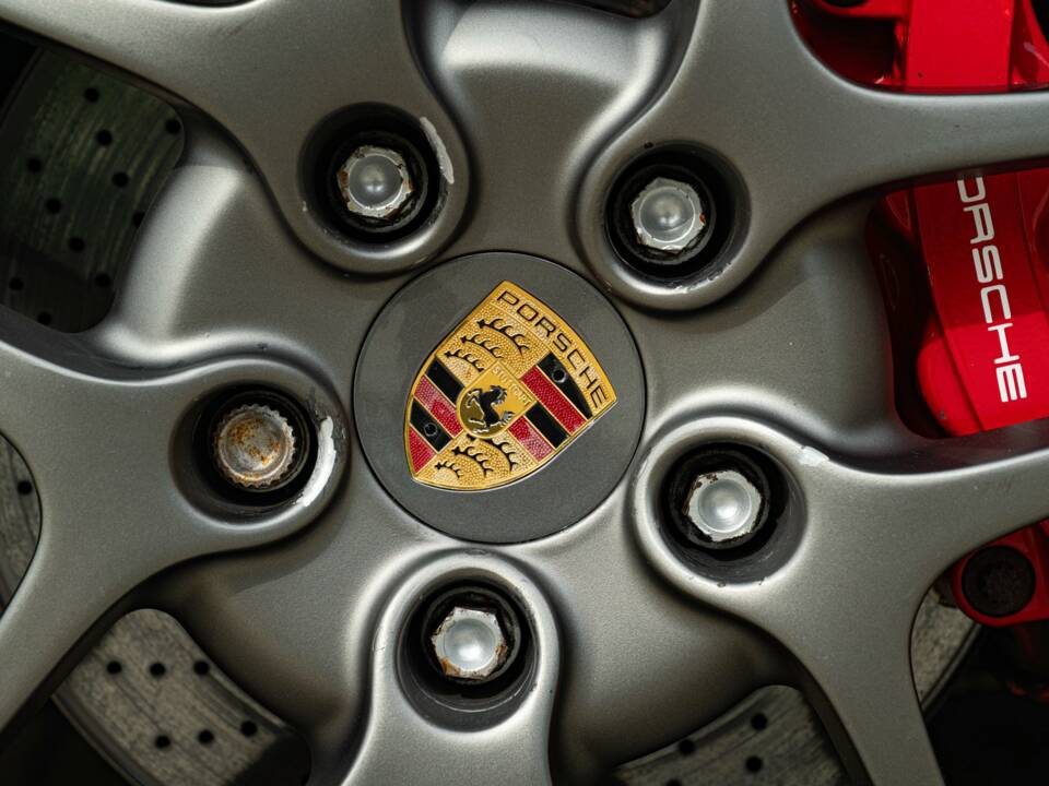Image 24/50 of Porsche 911 Carrera (2009)