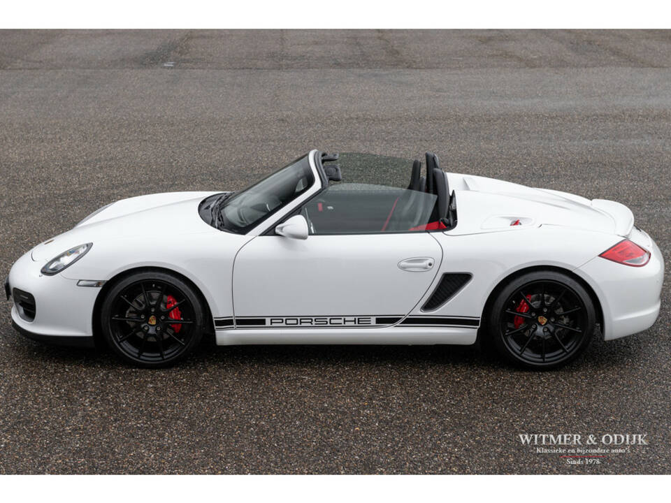 Image 17/40 of Porsche Boxster Spyder (2010)