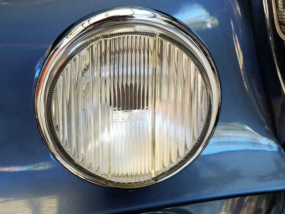 Immagine 34/77 di Mercedes-Benz 300 SEL (1969)