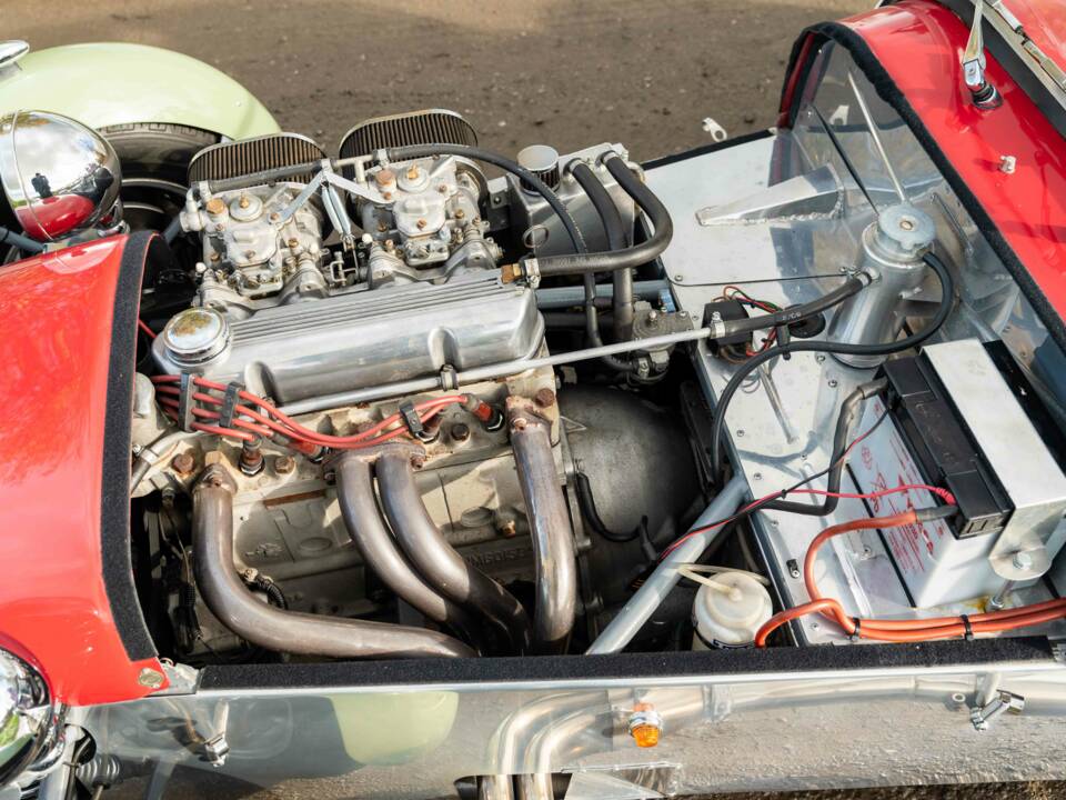 Afbeelding 6/50 van MEK SS2 (2011)