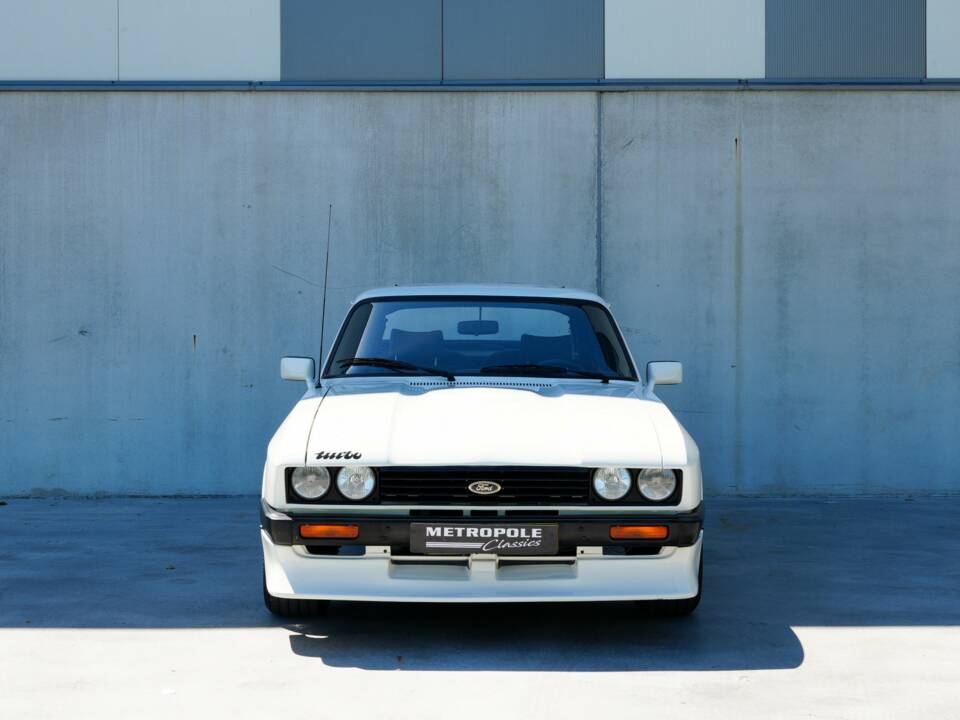 Image 11/39 de Ford Capri 2,8 Turbo (1982)