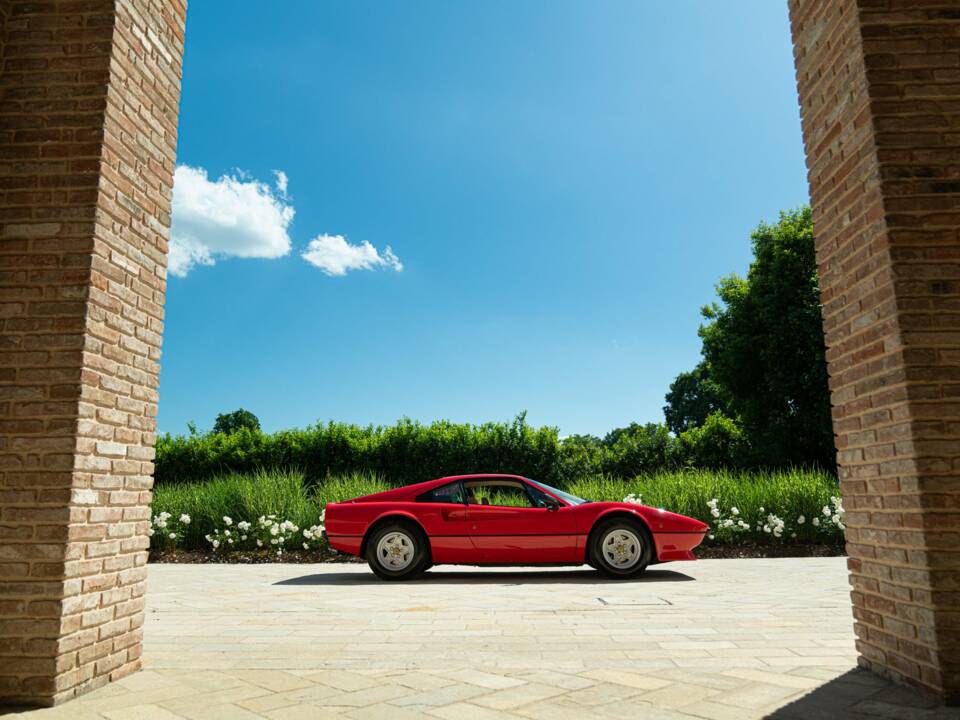 Afbeelding 23/50 van Ferrari 308 GTB (1981)