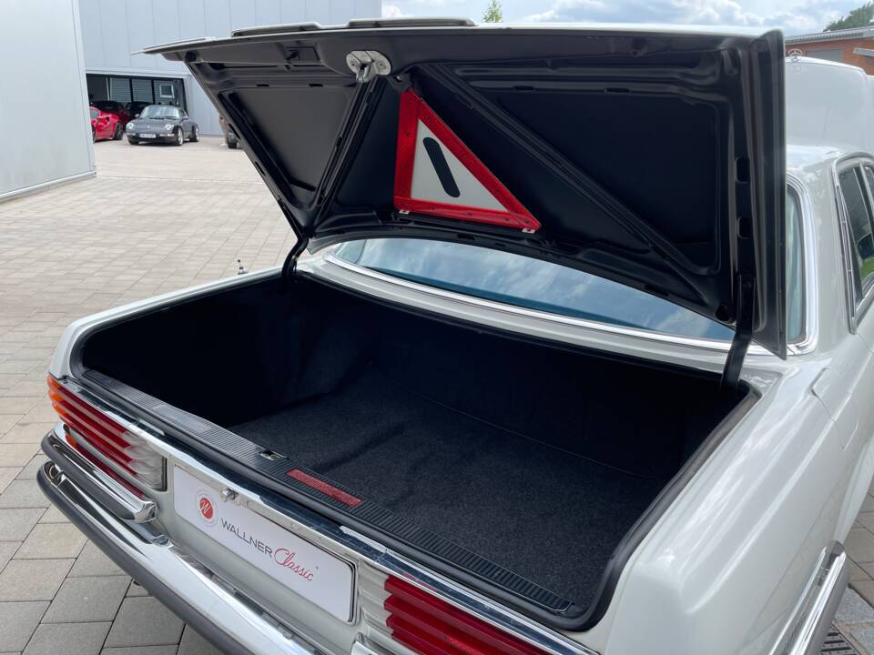 Bild 12/30 von Mercedes-Benz 450 SE (1979)