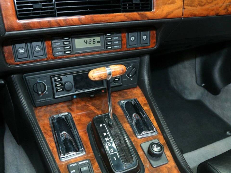 Bild 23/50 von Jaguar XJS 5.3 V12 (1992)