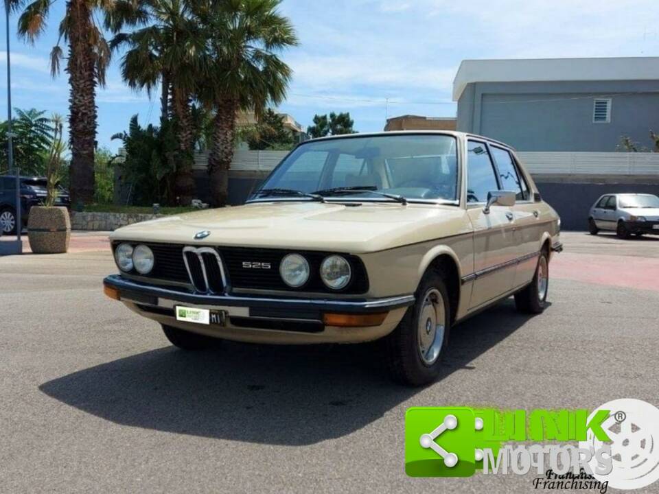 1975 | BMW 525
