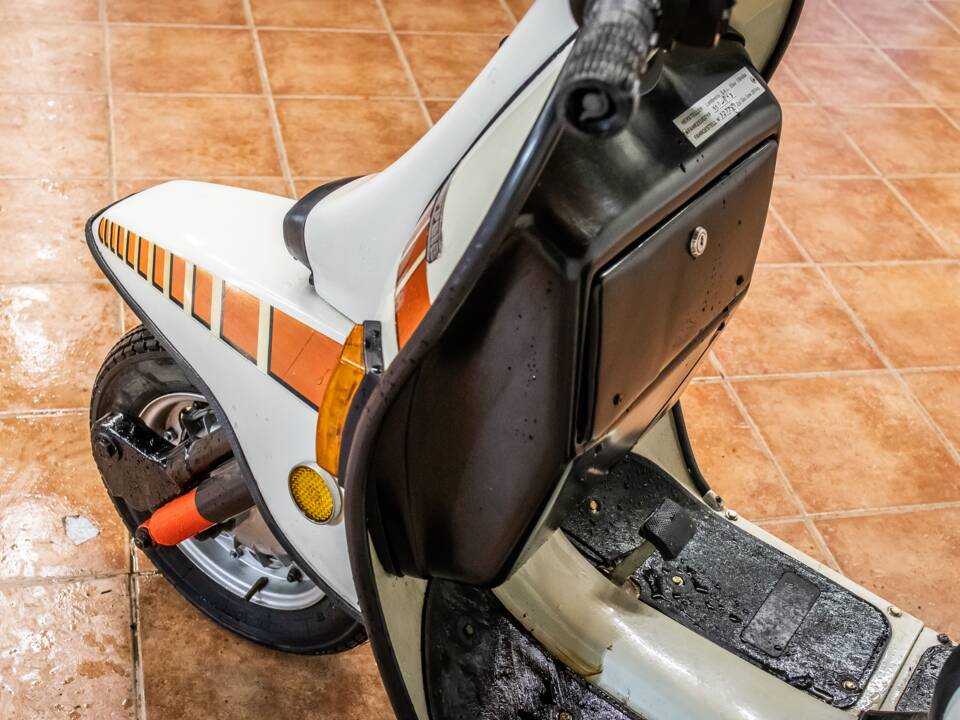 Image 5/10 de Serveta Lambretta Lince 150 (1984)