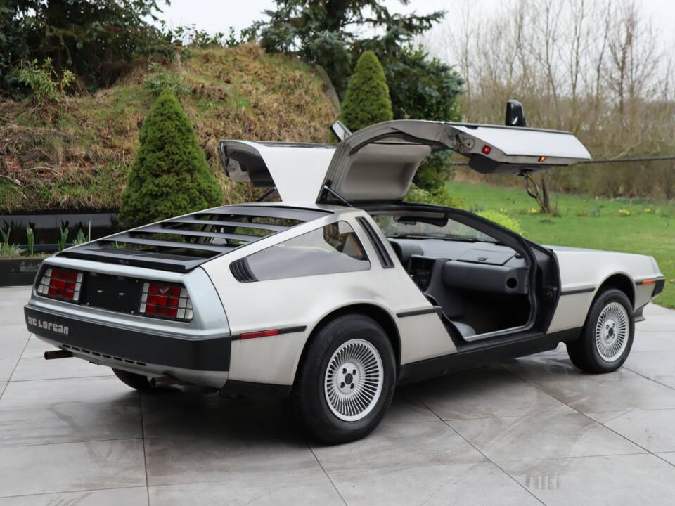 Bild 28/50 von DeLorean DMC-12 (1981)
