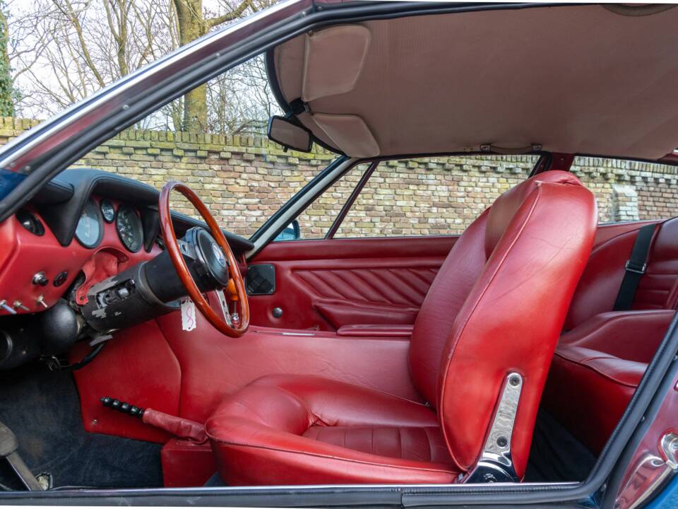 Image 48/50 of Maserati Indy 4900 (1971)