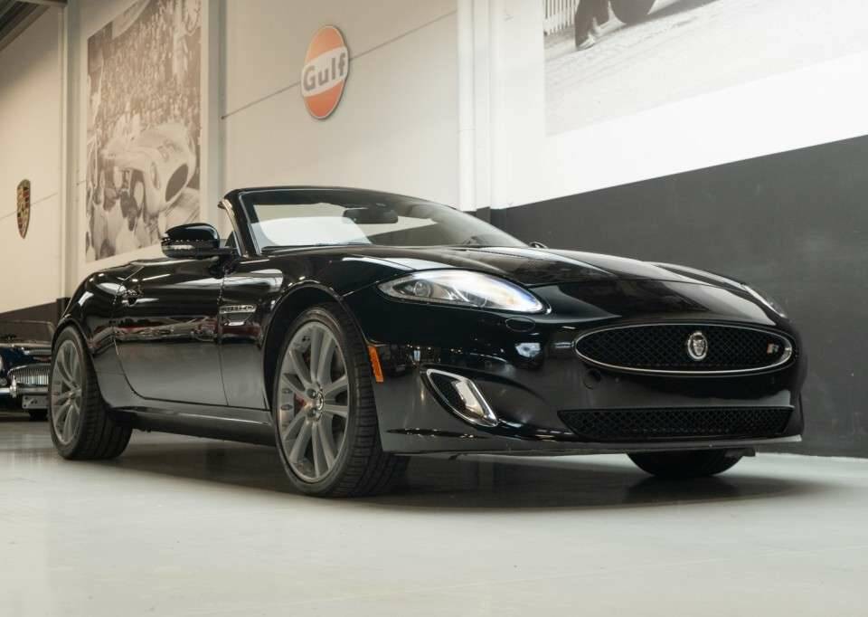 Image 2/50 of Jaguar XKR (2013)